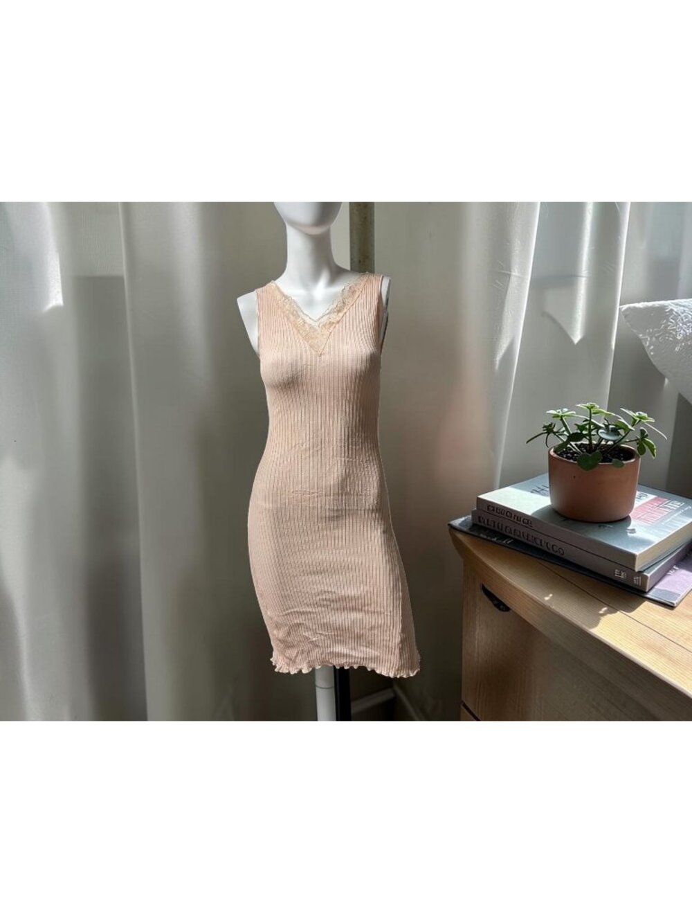 Zimmerli Of Switzerland Richelieu Neglige Blush Size Small -NWT